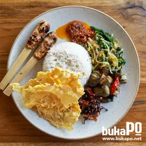 NASI CAMPUR Soto Daging Madura Cak Dhani