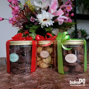 PAKET B SPECIAL CHINESE NEW YEAR Licia Dessert And Cake