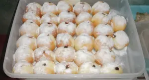 DONAT BOMBOLINI ISI 10 Dapur Ali