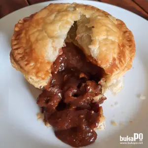 steak n gravy pie