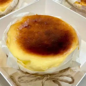 BURN CHEESECAKE PREMIUM Dimsum Dessert YSR