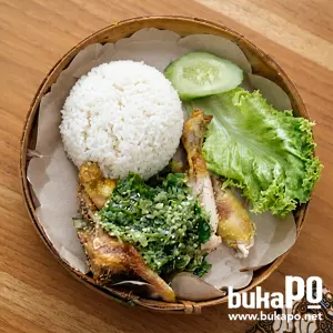 NASI AYAM PENYET SAMBAL IJO Soto Daging Madura Cak Dhani