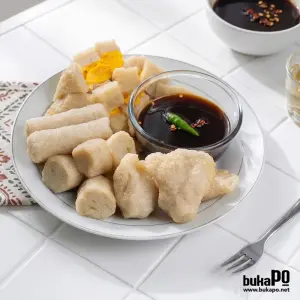 PEMPEK IKAN TENGGIRI Catering Cantik