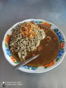 Lontong Kupang