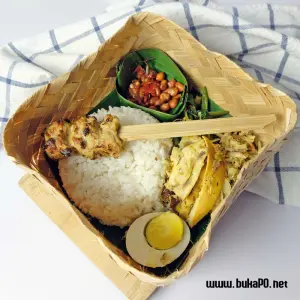 NASI CAMPUR AYAM BETUTU Betutu Man Godogan