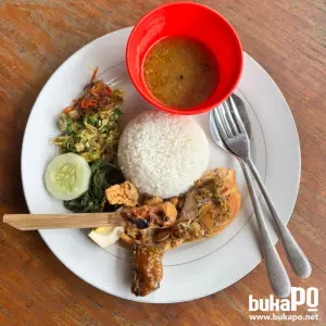 NASI BETUTU Warung Betutu Sari Kembar