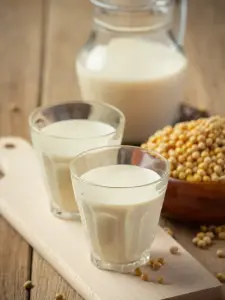 005635900_1656666311-soy-milk-soy-food-beverage-products-food-nutrition-concept