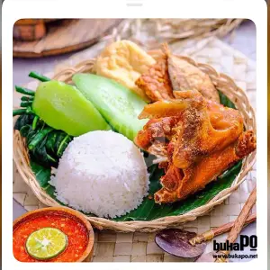 NASI TEMPONG AYAM Warung Yan Renon Catering