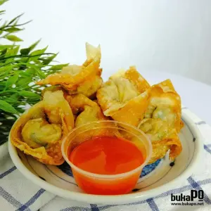 PANGSIT GORENG AYAM Bakso Goreng Gek Manda